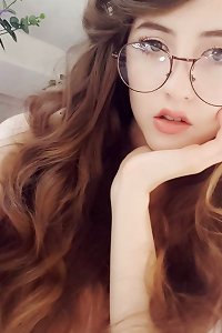 massive girl showcasing off her figure and sensually toying with her stomach fat